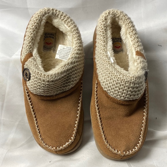 Earth Spirit | Shoes | Earth Spirit Cloudease Womens Size 56 Tan  Suedeleather Lined Slippers Clean | Poshmark